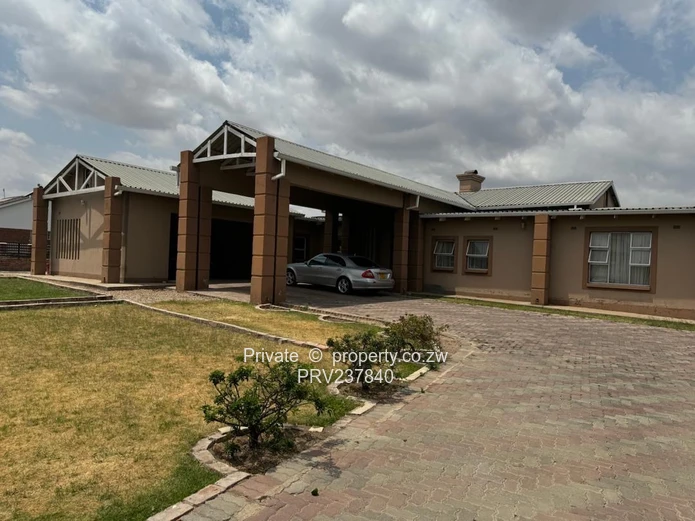 Arlington estate 4bedroomed house for sale 