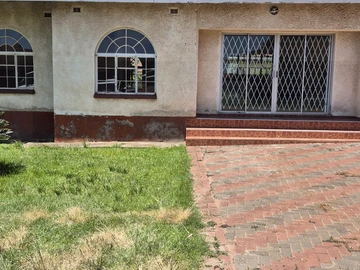 3 Bedroom Garden Flat