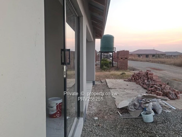 Modern 4-Bed House with Sleek Kitchen & Borehole in Nyabira