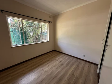2 Bedroom Garden Flat