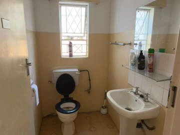 2 Bedroom Garden Flat