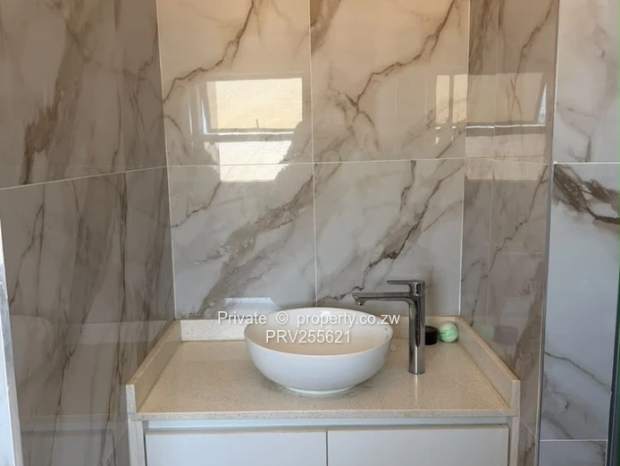 Cluster House to rent in New Marlborough