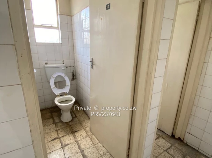 Thorngrove Warehouse/Workshop and Rooms Available (Sole Mandate)