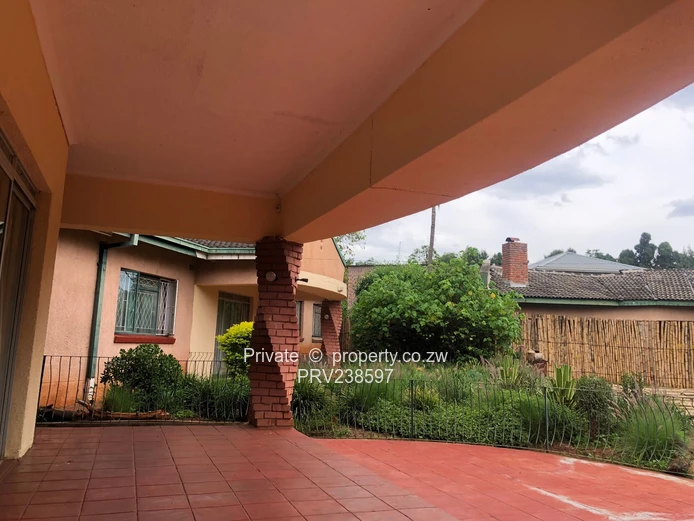 4 Bedroom Family Home in Vibrant Greystone Park (Sole Mandate)
