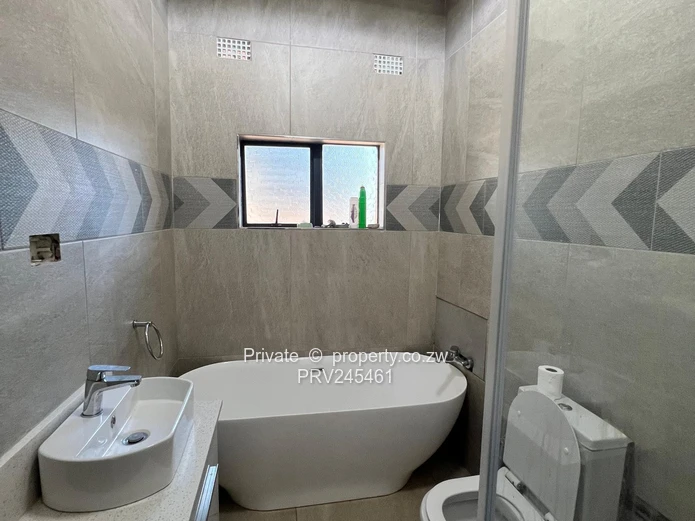 Executive Luxury Living In Prime Mt Pleasant Heights Phase 1 | Usd $2,000