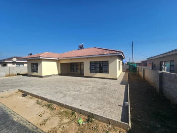 Selborne Park Townhouse