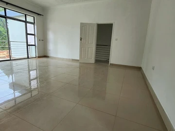 16 Unit Townhouse Complex