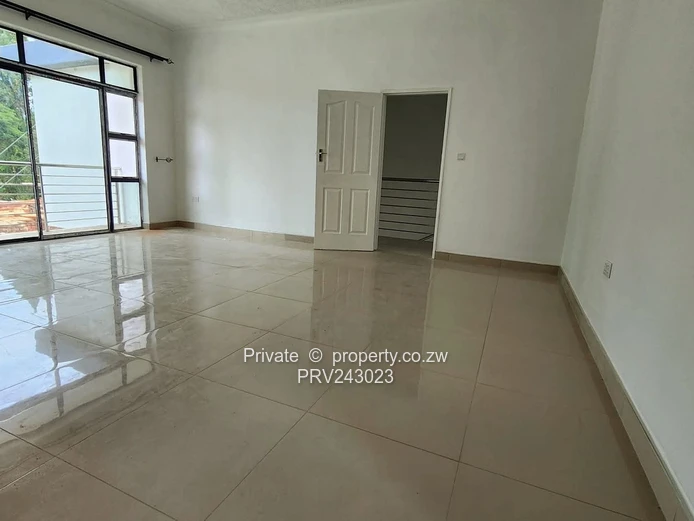 Neat newly built duplex cluster home to let 