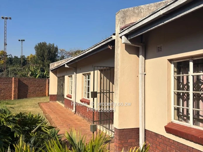 Charming 2-Bedroom Cottage for Rent in Ballantyne Park, Harare
