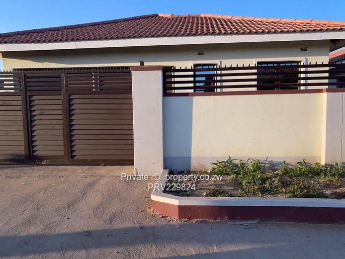 Riverside near Glenview 1  house to Rent