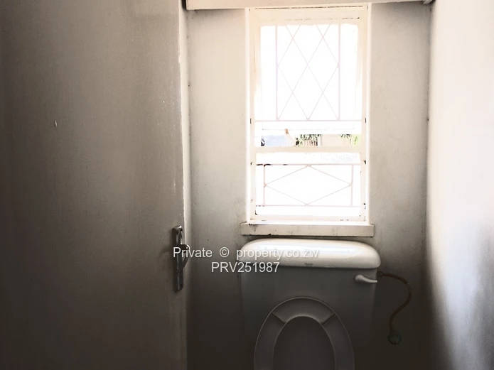 Prime  Commercial premises for Use as  offices, showroom, school , corporate headquarters 
