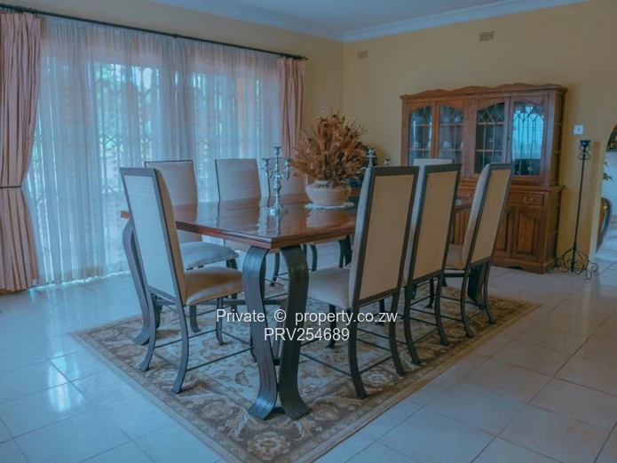 Executive 9bd dble storey house designed as a lodge 
