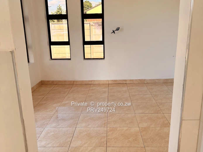 3 bedroomed house to rent in Msasa Park