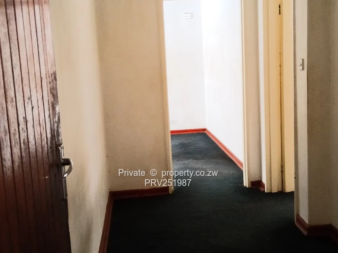 Prime  Commercial premises for Use as  offices, showroom, school , corporate headquarters 