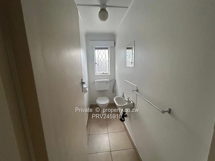 Kensington 2 Bedroom Flat 