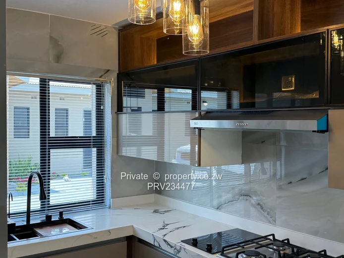 Pomona Apartments (Sole Mandate)