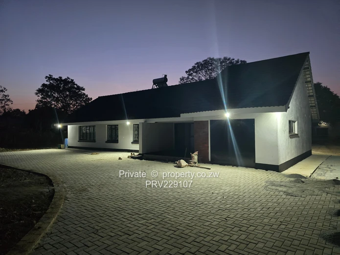 4 Bedroomed house in Marlborough 