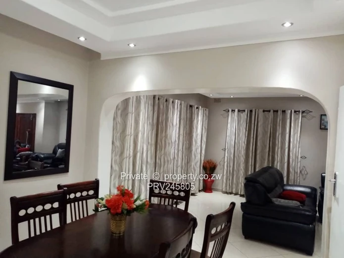 House for sale (Sole Mandate)
