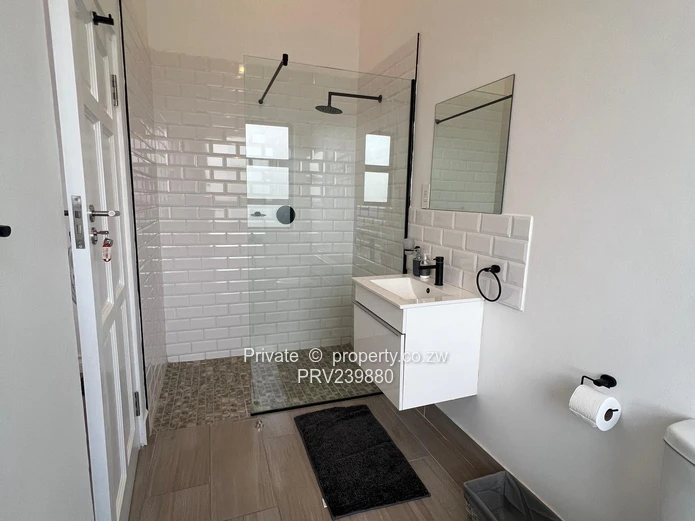 Luxury 2-Bedroom Duplex Townhouse for Rent in Newlands