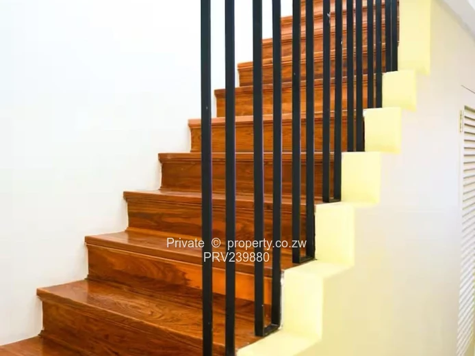 Luxury 2-Bedroom Duplex Townhouse for Rent in Newlands