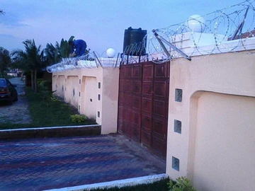 Monavale 3 bedroom house