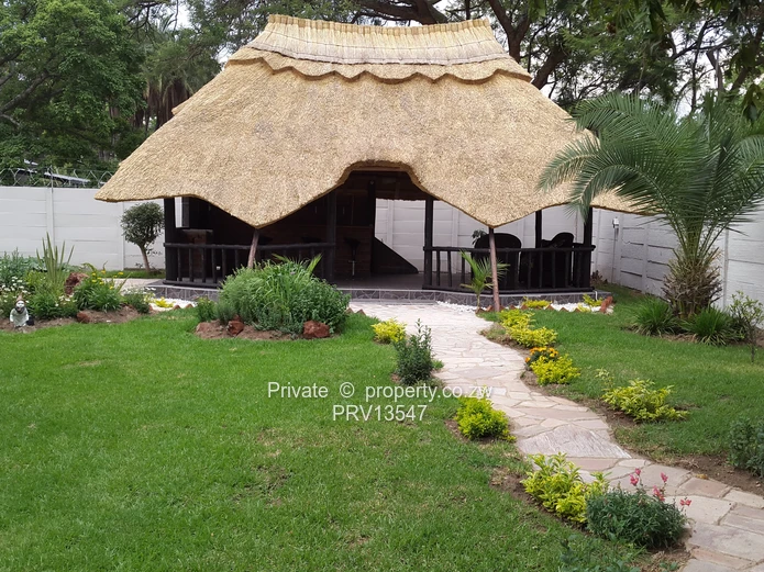 Neat Compact 3 Bedroomed House Avondale