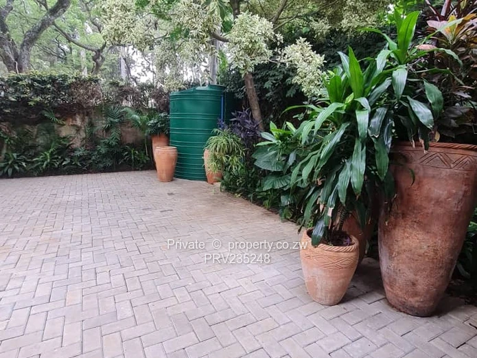 Fully Furnished 2 Bedroomed Garden Flat (Sole Mandate)