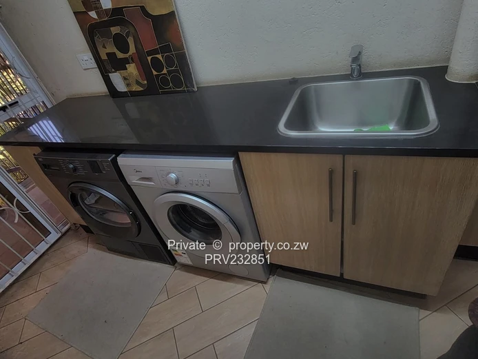 Fully Furnished Luxurious Apartment to let (Sole Mandate)