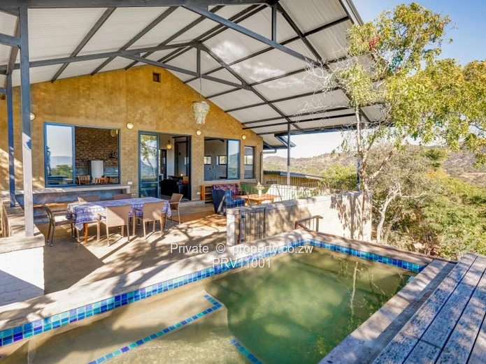 Panoramic views in Christon Bank. Paradise 15 mins from Harare.