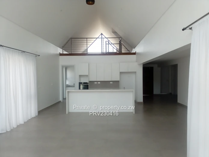 Pokugara -Exquisite Townhouse in Borrowdale