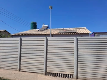 2 Bedroom House