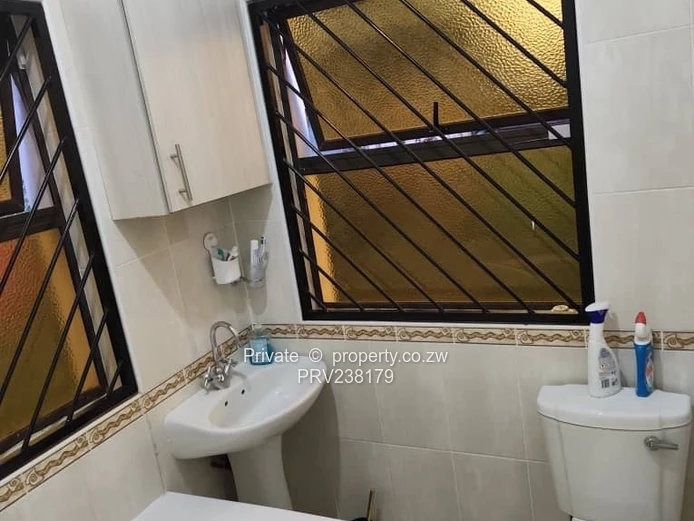 To let 3 Bedroomed Cottage mount pleasant heights (Sole Mandate)