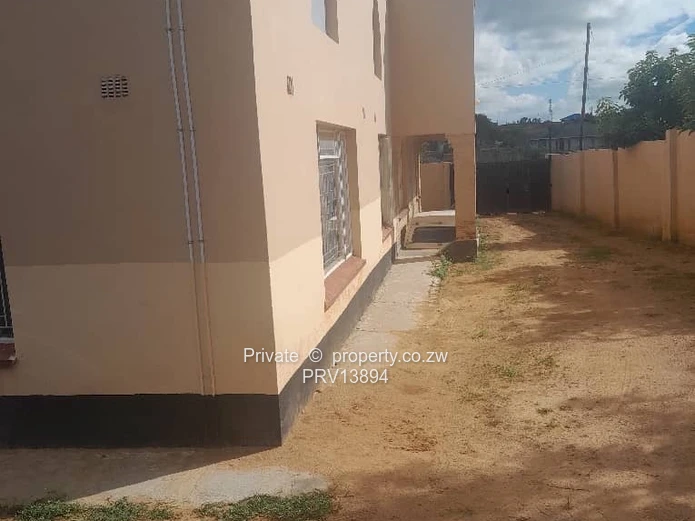 Karoi house for sale in Westview Extension