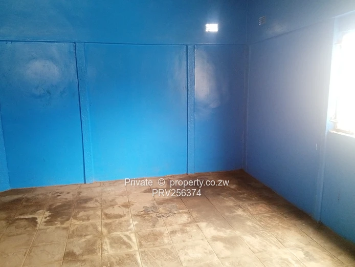 WILLOWVALE - 140sqm MULTI PURPOSE WORKSHOP / WAREHOUSE + 30sqm OFFICES TO LET (Sole Mandate)