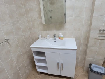 3 Bedroom Garden Flat