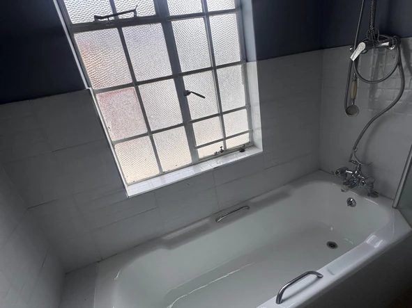 4 Bedroom Garden Flat