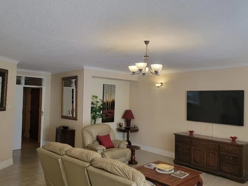 3 Bedroom Garden Flat