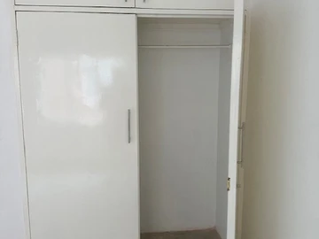 2 Bedroom Flat & Apartment