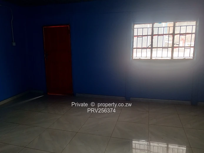 WILLOWVALE - 140sqm MULTI PURPOSE WORKSHOP / WAREHOUSE + 30sqm OFFICES TO LET (Sole Mandate)