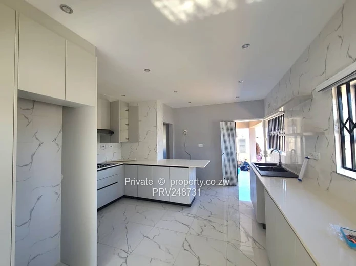 Elegant 3 bedroom cluster,main bedroom with ensuite, newly built 