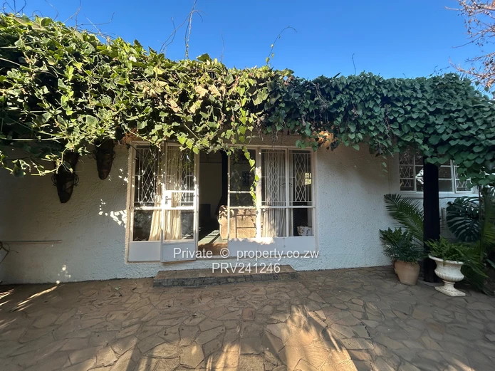 Neat 1 Bedroom Granny Cottage For Rent