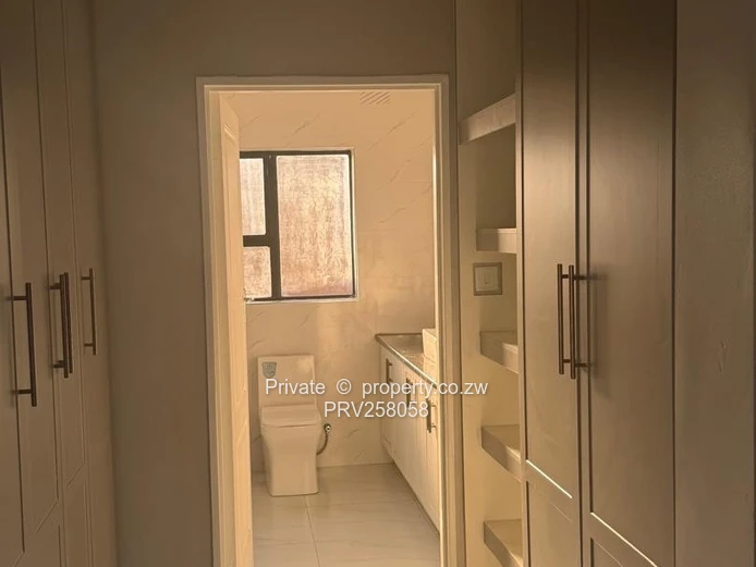 Newly built modern house to let immediately 