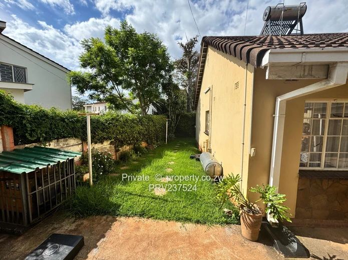 Neat Three Bedroomed Garden Flat (Sole Mandate)