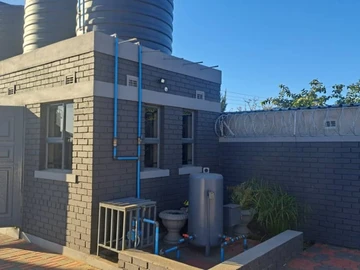 3 Bedroom Garden Flat