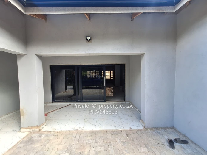 Freshly built, move-in ready new cluster units . . . (Sole Mandate)