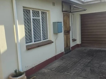 Spacious 3-Bedroom House for Rent in Serene Glaudina, Harare
