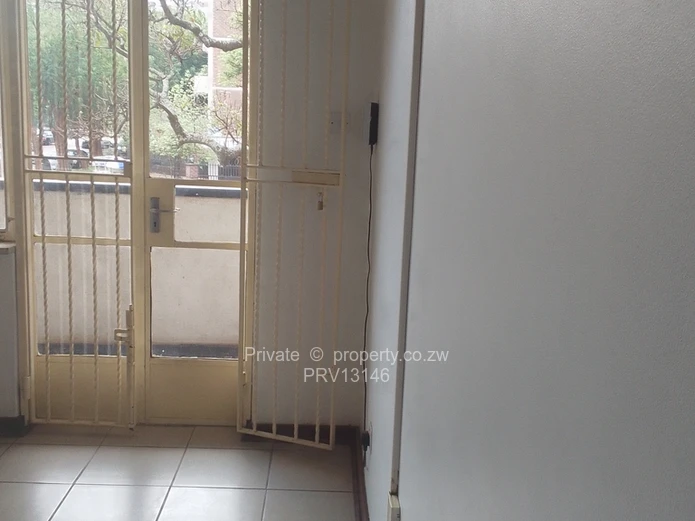 2 Bed Rosshire Heights Flat for Rental