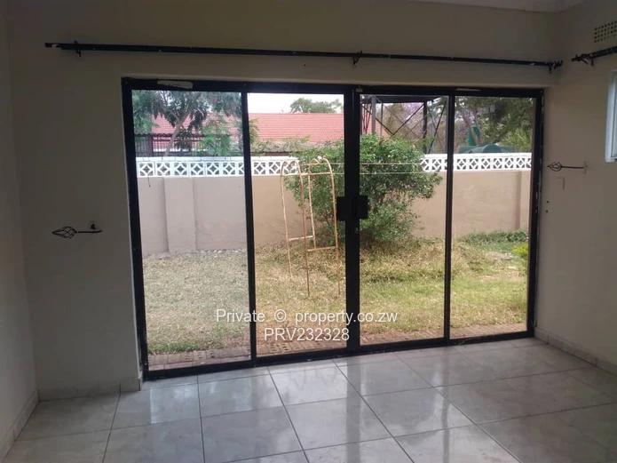 Beautiful 3 bedroomed cluster house to rent in Greendale.