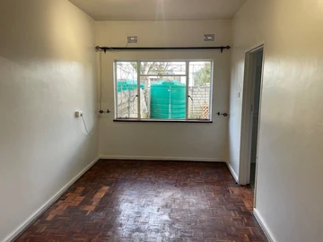 2 Bedroom Garden Flat