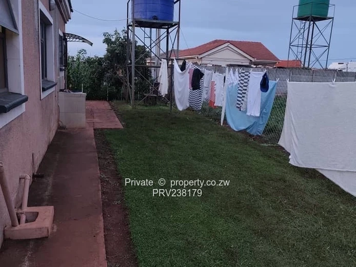 To let 3 Bedroomed Cottage mount pleasant heights (Sole Mandate)